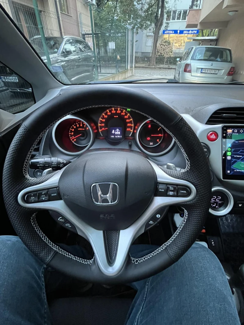 Honda Jazz i-VTEC, снимка 9 - Автомобили и джипове - 52235680