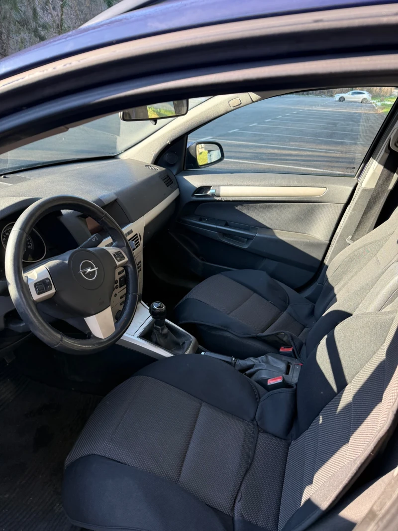 Opel Astra, снимка 9 - Автомобили и джипове - 52932646