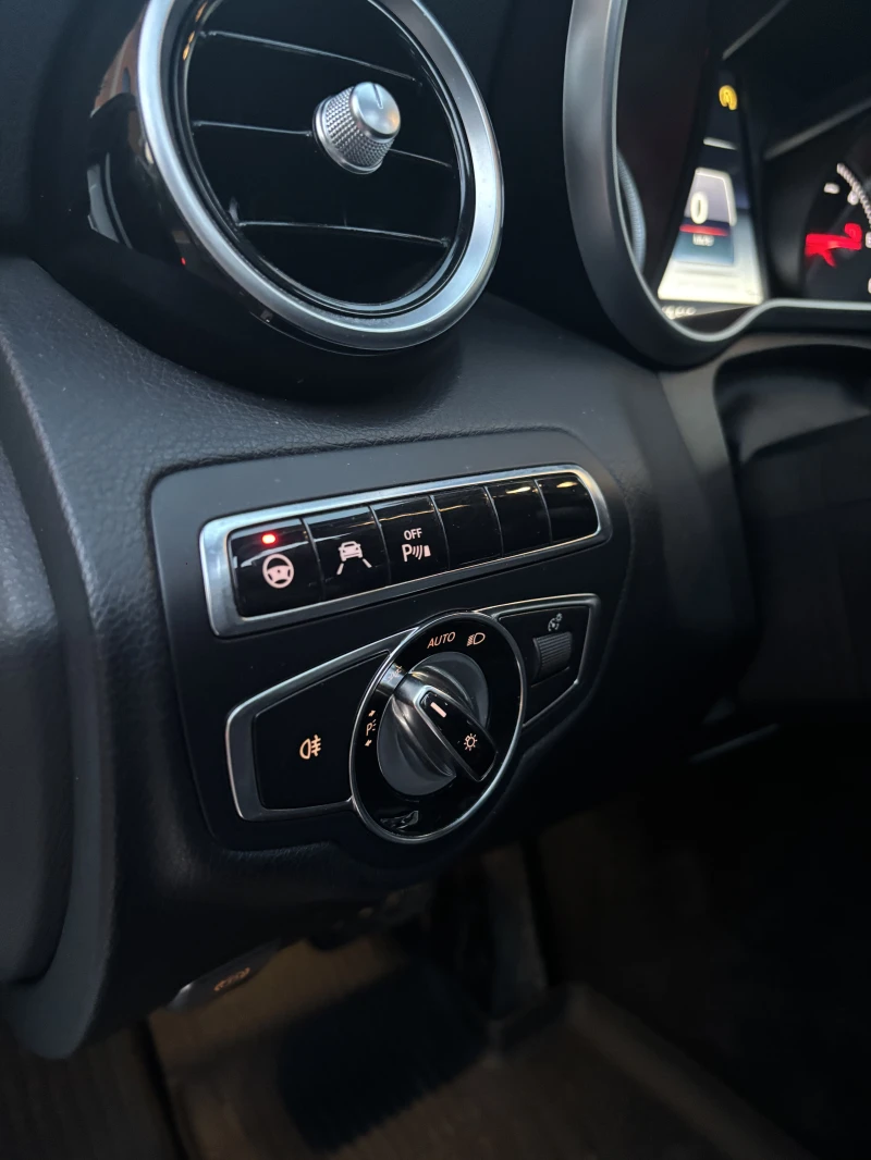 Mercedes-Benz C 220 DISTRONIC/Memory/Обдухване/Burmeister, снимка 12 - Автомобили и джипове - 53079925