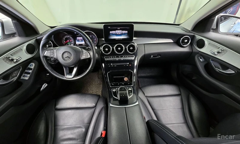 Mercedes-Benz C 220, снимка 7 - Автомобили и джипове - 53245515