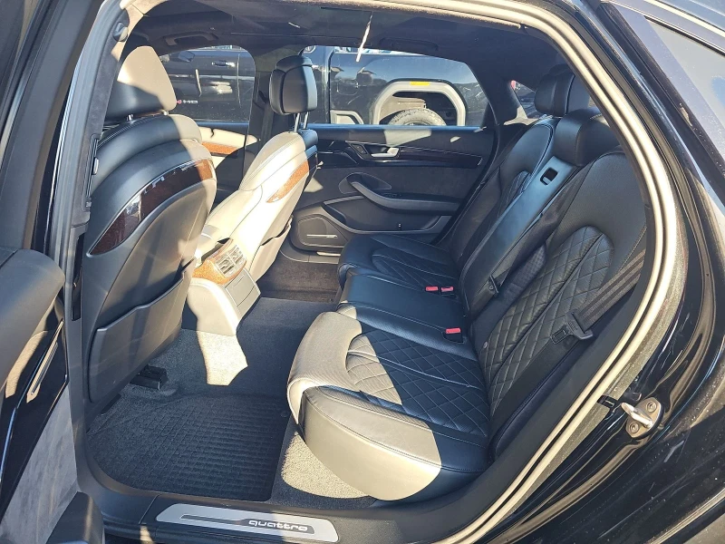 Audi A8 L 4.0T Sport QUATTRO | BLACK OPTIC | ВАКУУМ | BOSE, снимка 14 - Автомобили и джипове - 53267080