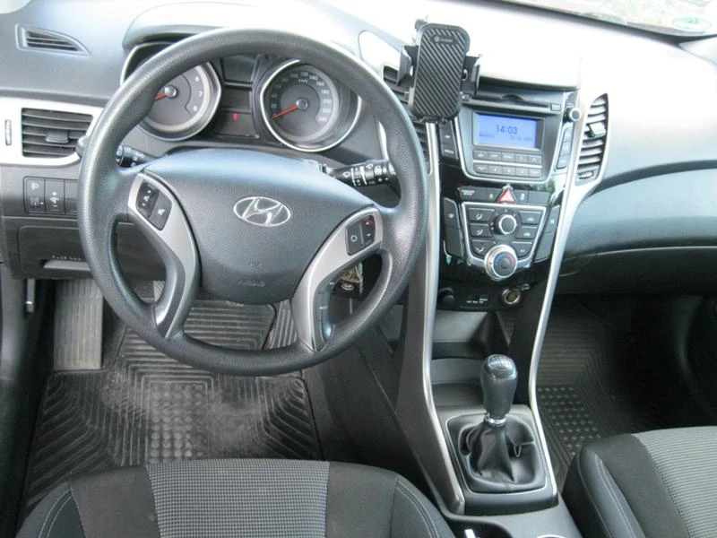 Hyundai I30 1, 6 , снимка 13 - Автомобили и джипове - 37142818