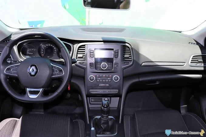 Renault Megane На части 1.5 DCI ръчни автоматични скорости , снимка 15 - Автомобили и джипове - 56117456