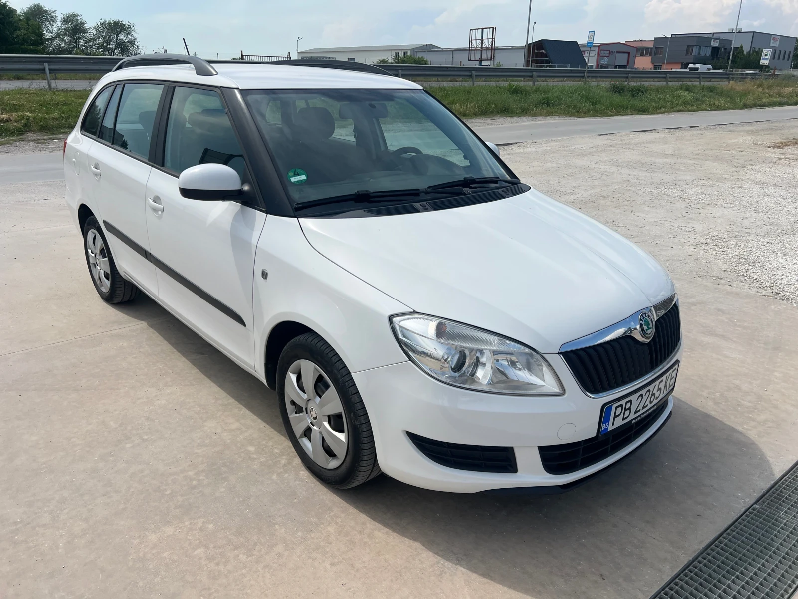 Skoda Fabia 1.6тди-Клима, снимка 1