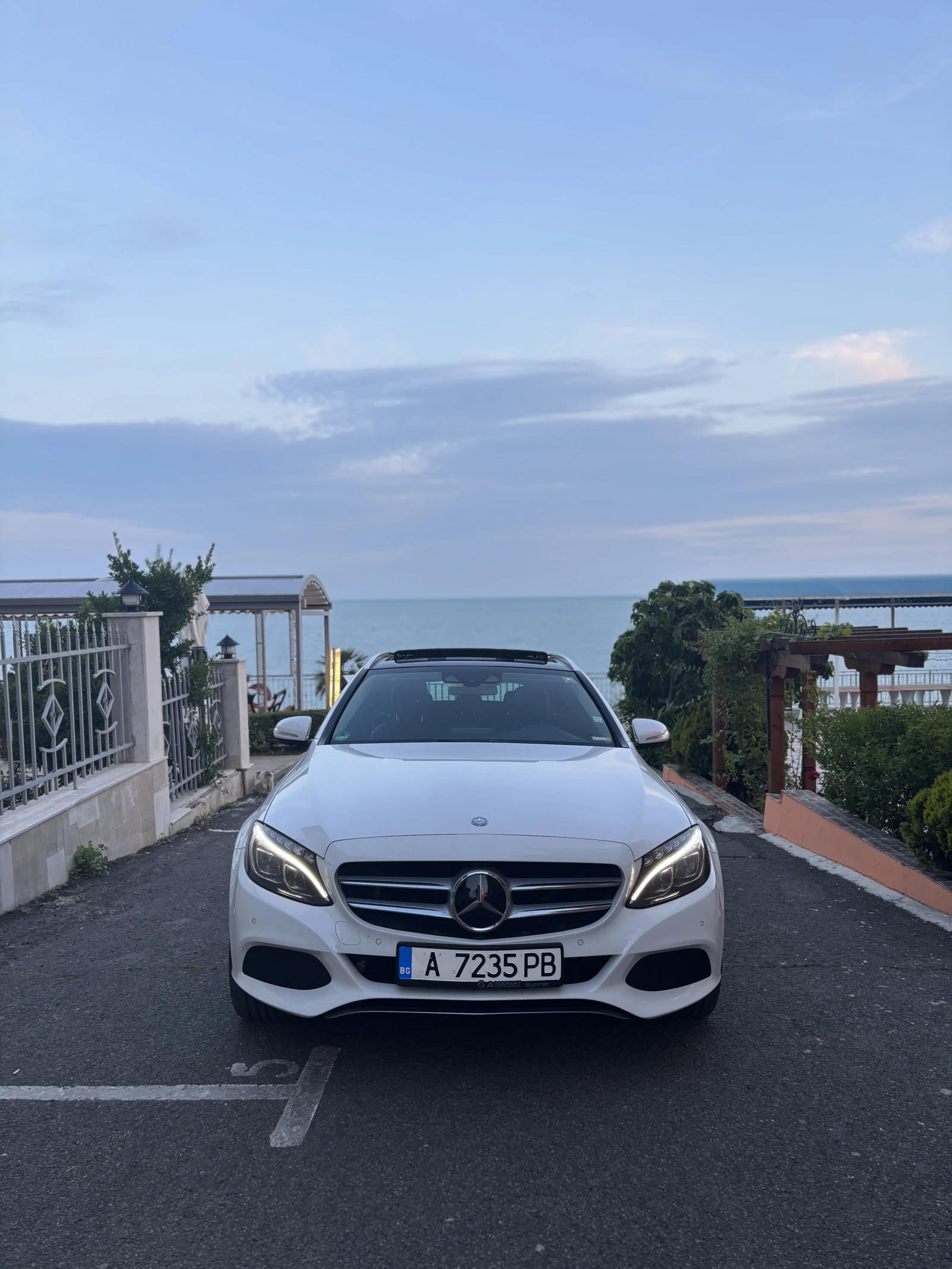 Mercedes-Benz C 220 DISTRONIC/Memory/Обдухване/Burmeister, снимка 1