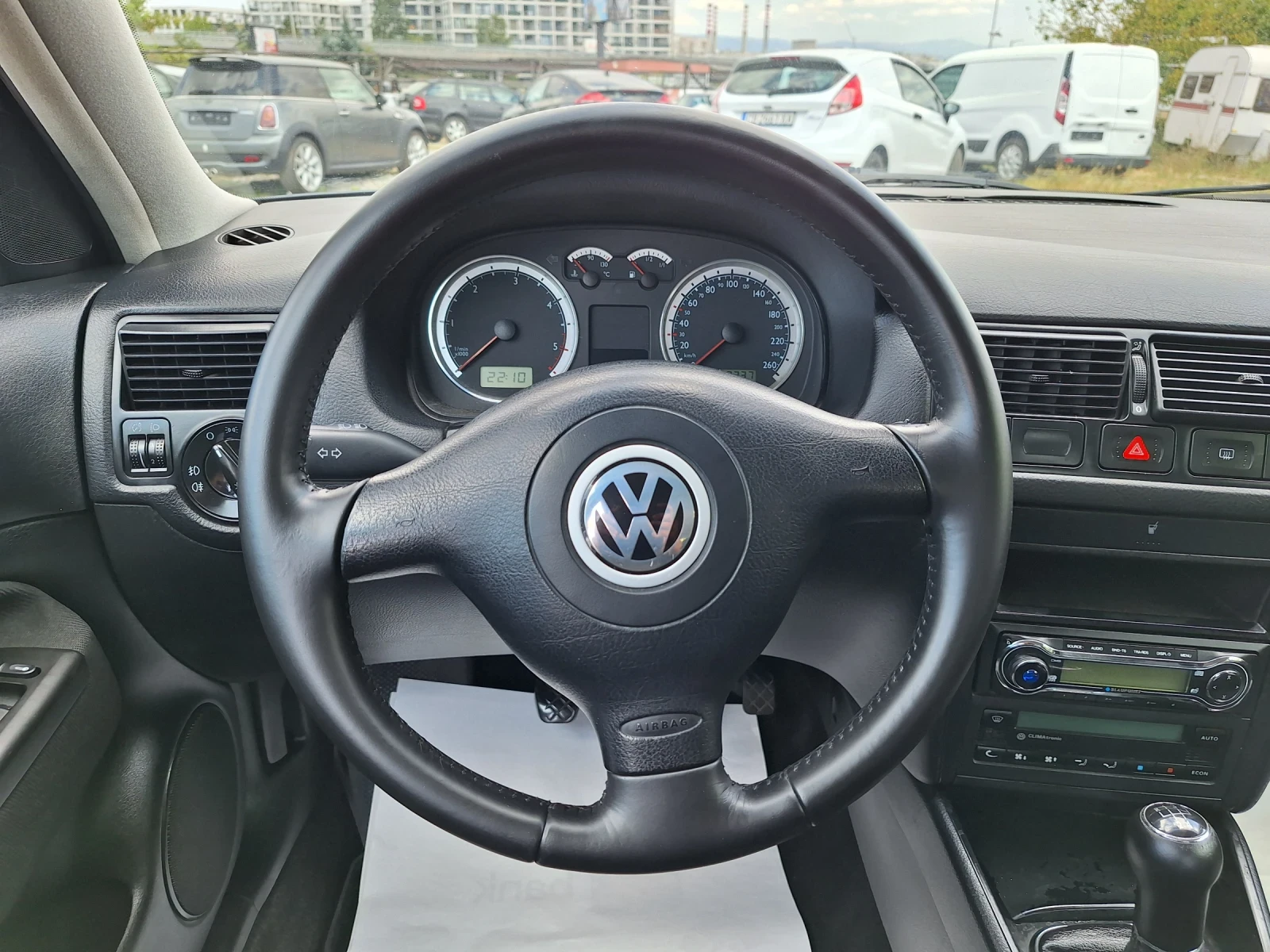 VW Golf 1.9TDI* 101kc* Highline - изображение 9