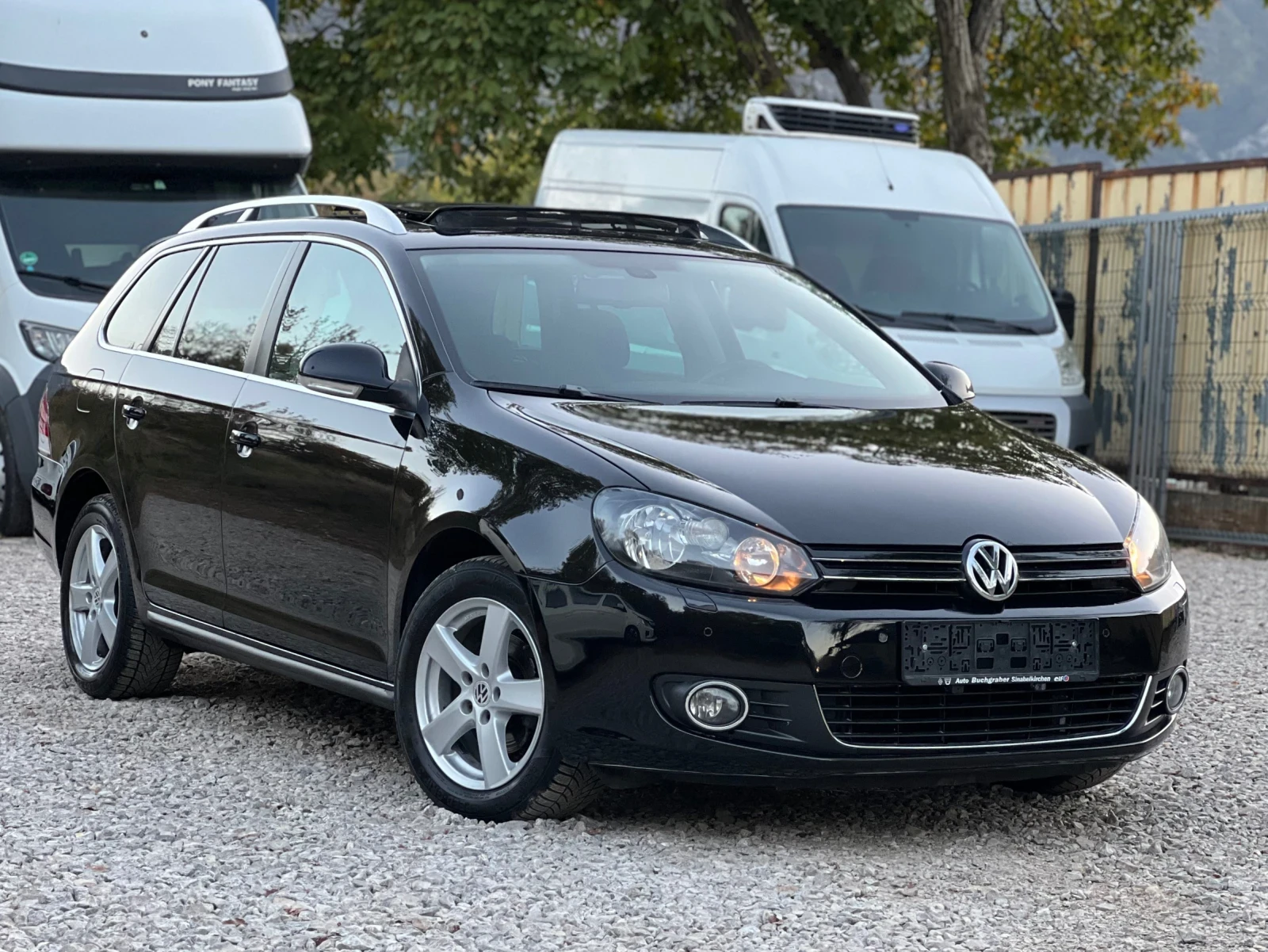 VW Golf Navi* Pano* TOP - изображение 2