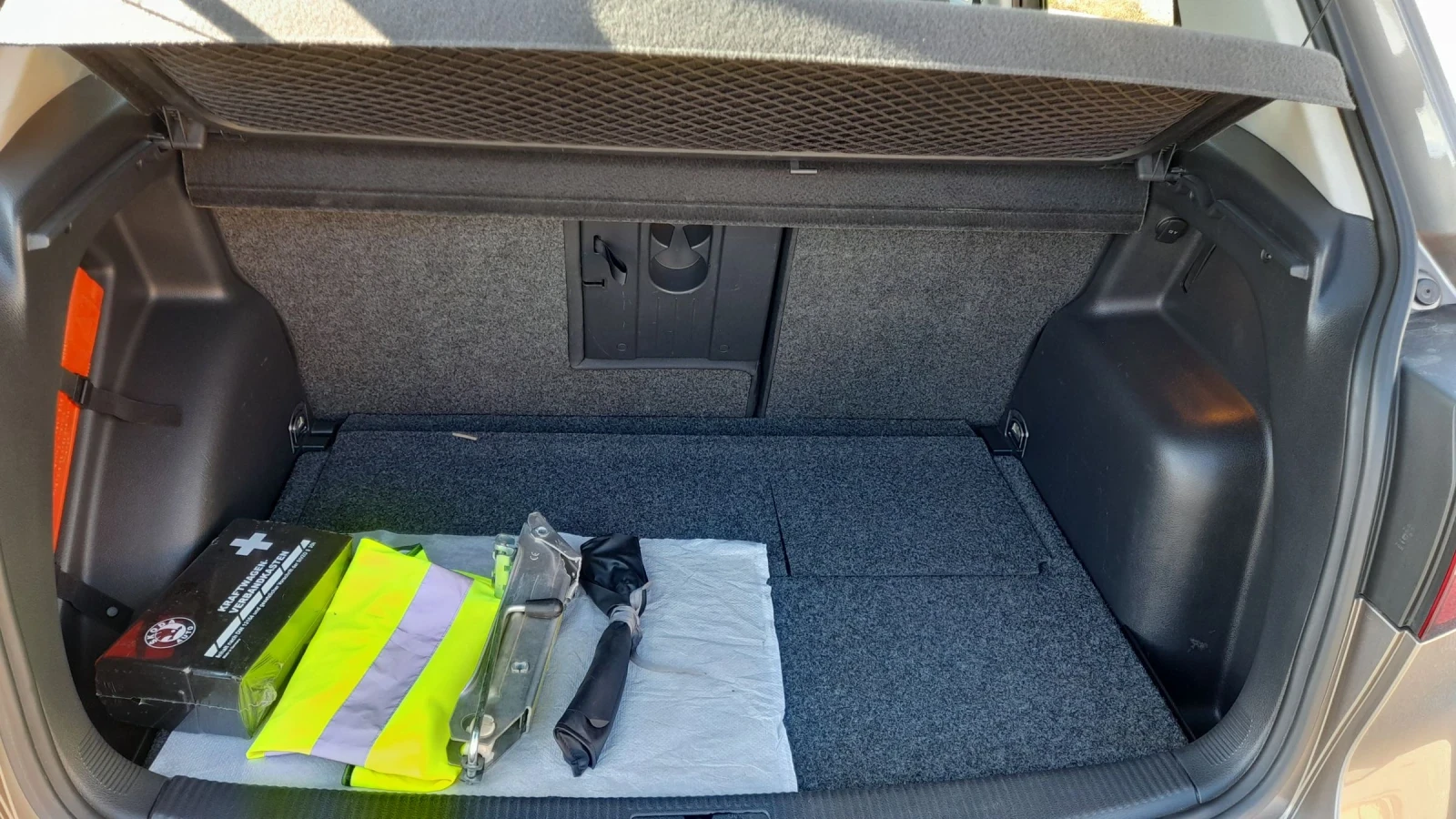 VW Golf Plus Exclusive - изображение 9