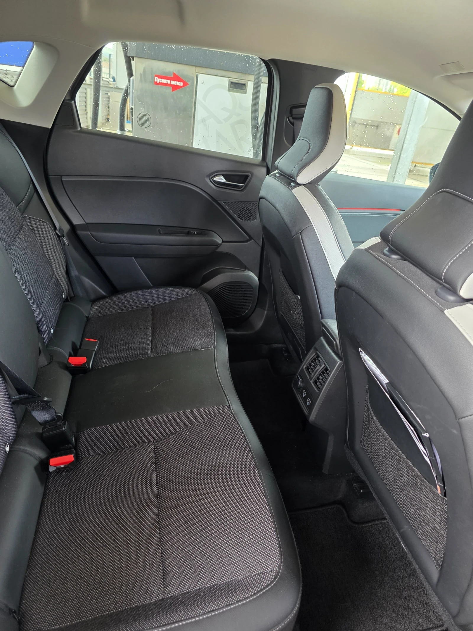Renault Captur TCe 140 - изображение 5