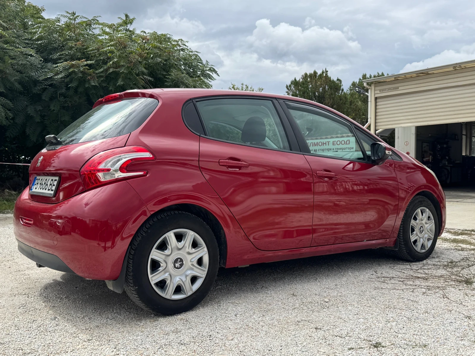 Peugeot 208  - изображение 5