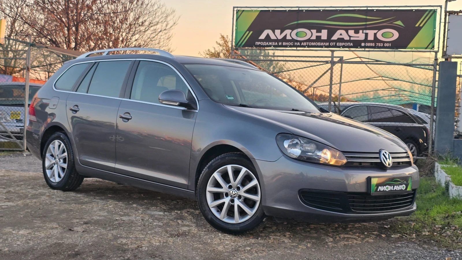 VW Golf 1.6TDI* NAVI | Mobile.bg   1