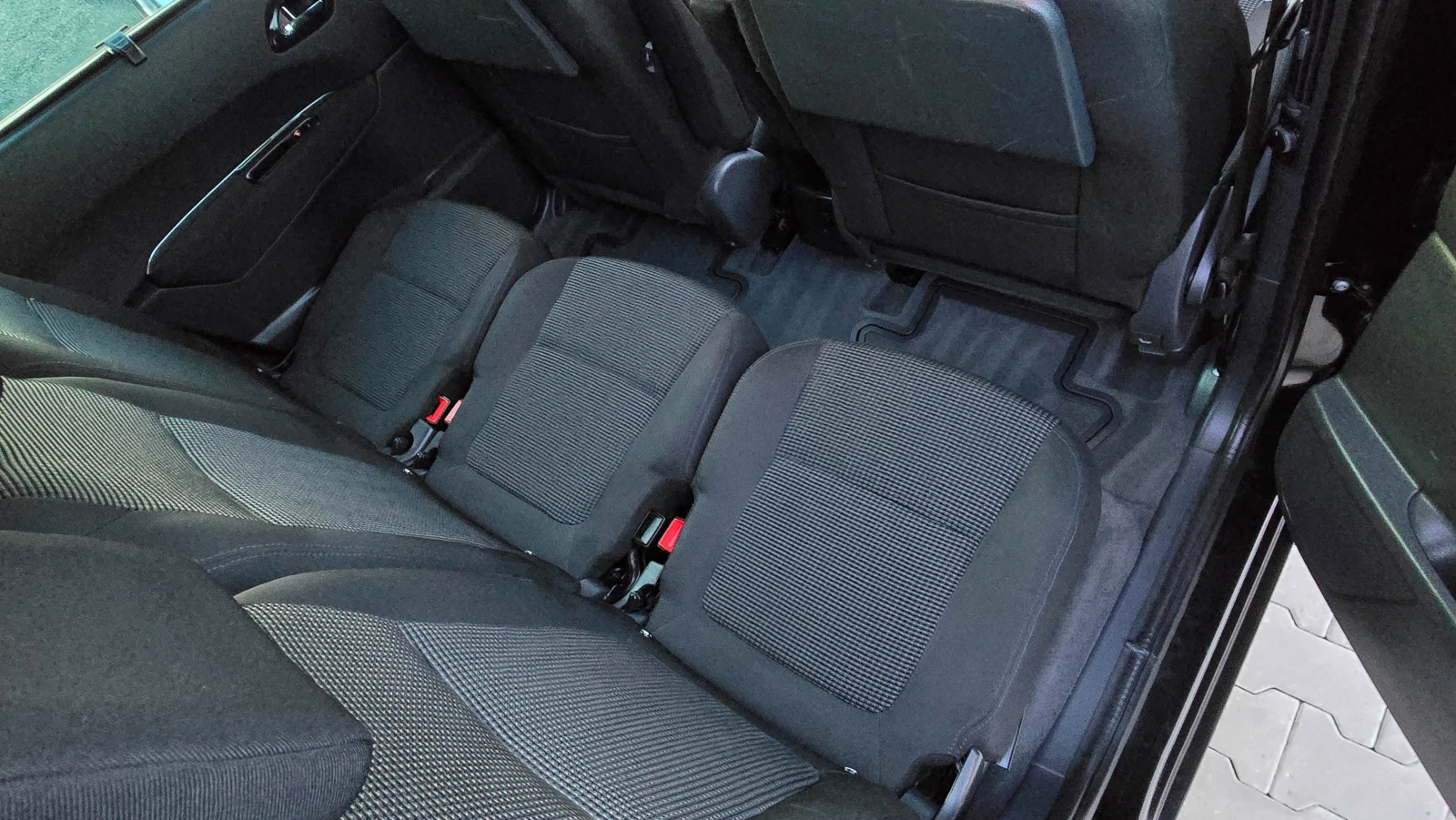 Peugeot 5008 *  | Mobile.bg   13