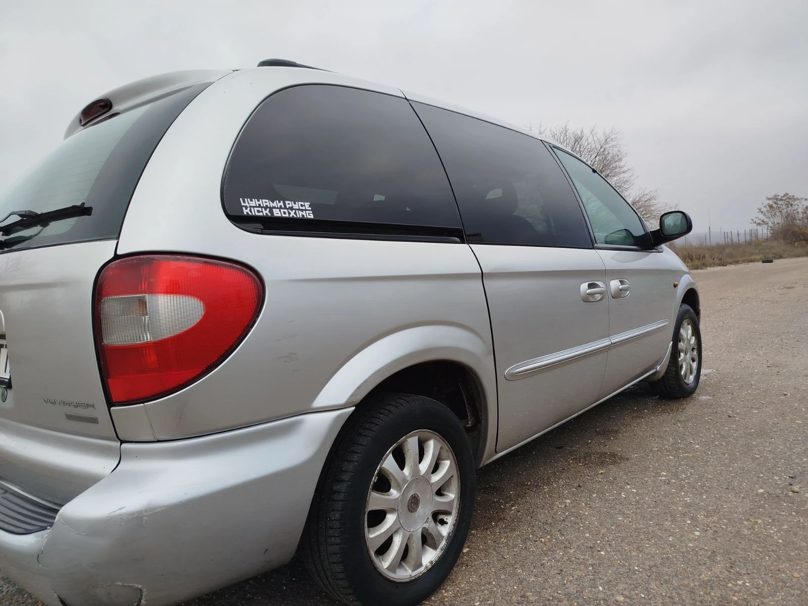 Chrysler Voyager 2.5 - изображение 6