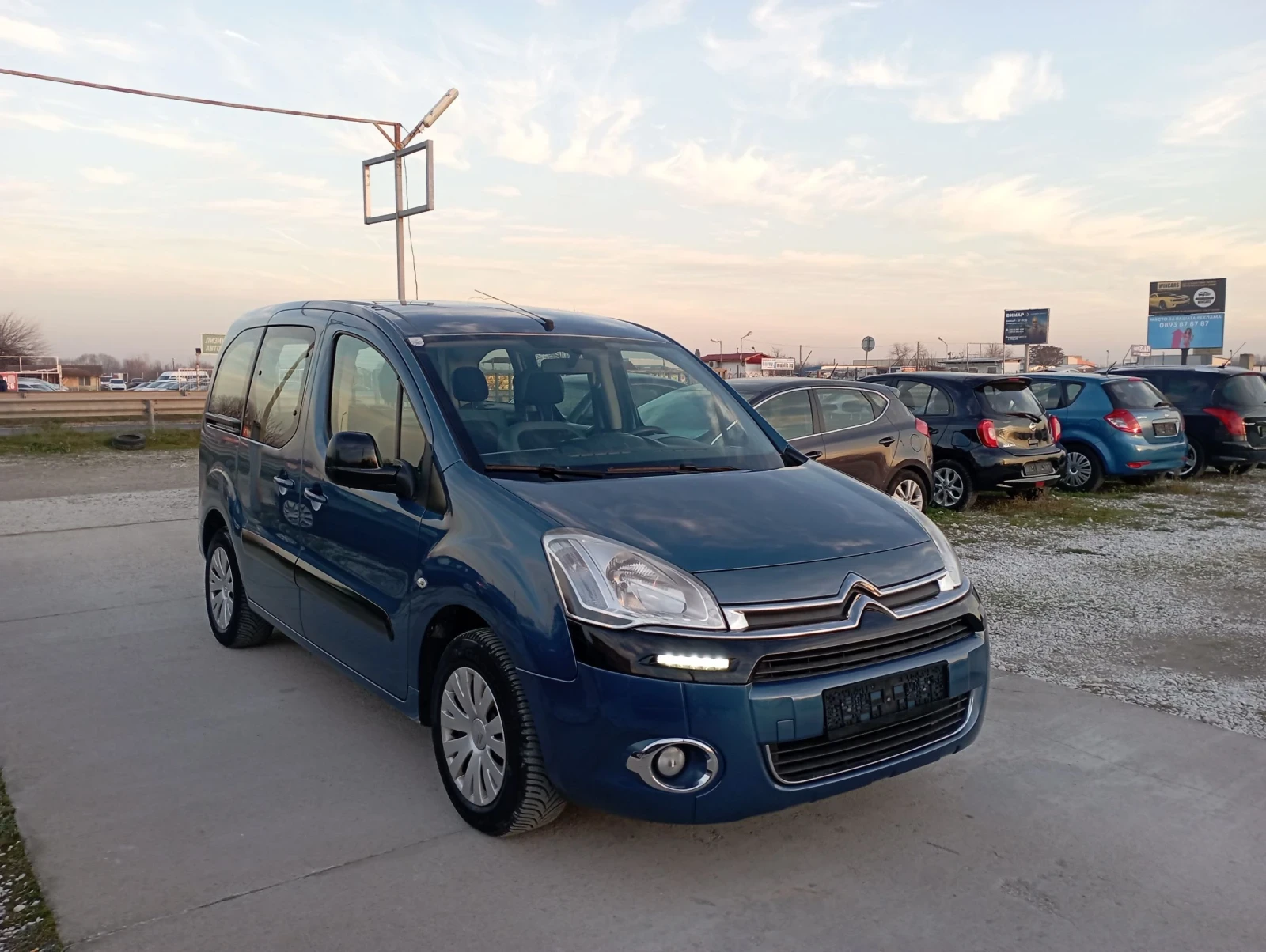 Citroen Berlingo 5 врати, Фейслифт  - изображение 3