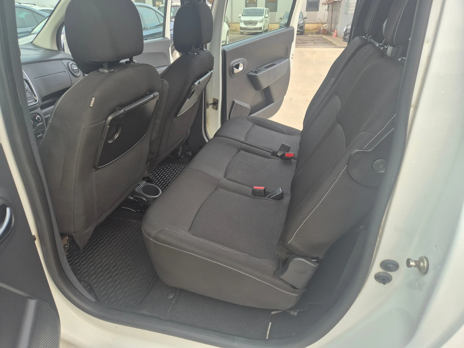 Dacia Lodgy 7-����� 1, 5-DCI | Mobile.bg � ����������� 12