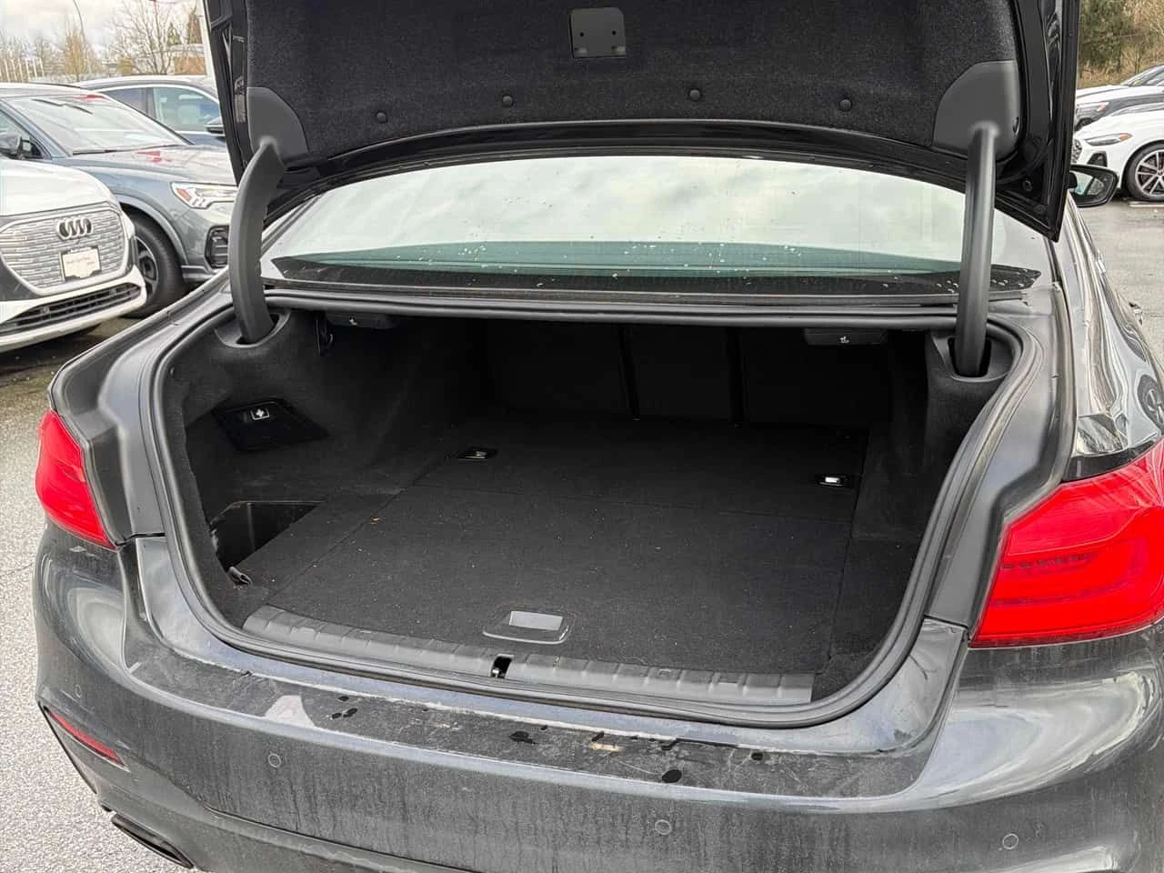 BMW 530E * xDrive iPerformance * CARFAX * DIGITAL * 360 | Mobile.bg � ����������� 11