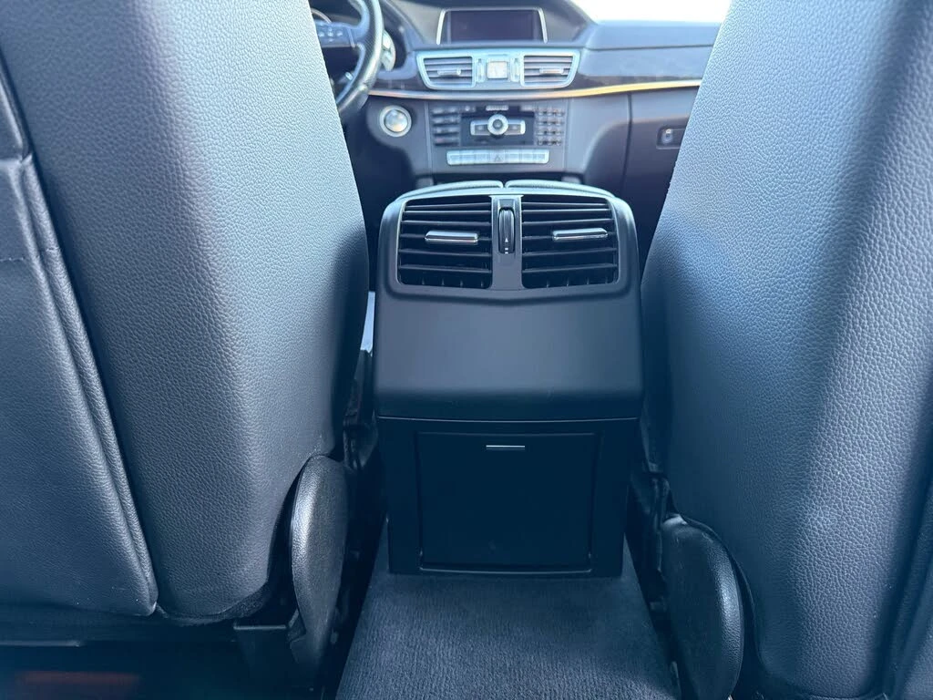 Mercedes-Benz E 450 4MATIC* АвтоКредит* (ЦЕНА ДО БГ), снимка 12 - Автомобили и джипове - 53830225