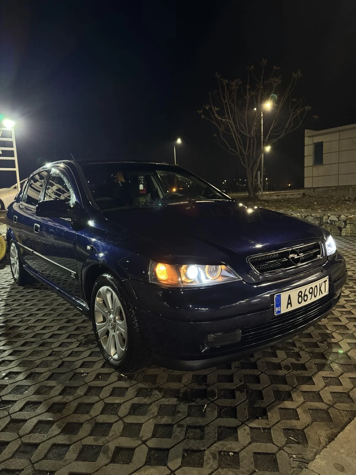 Opel Astra, снимка 12 - Автомобили и джипове - 54041411