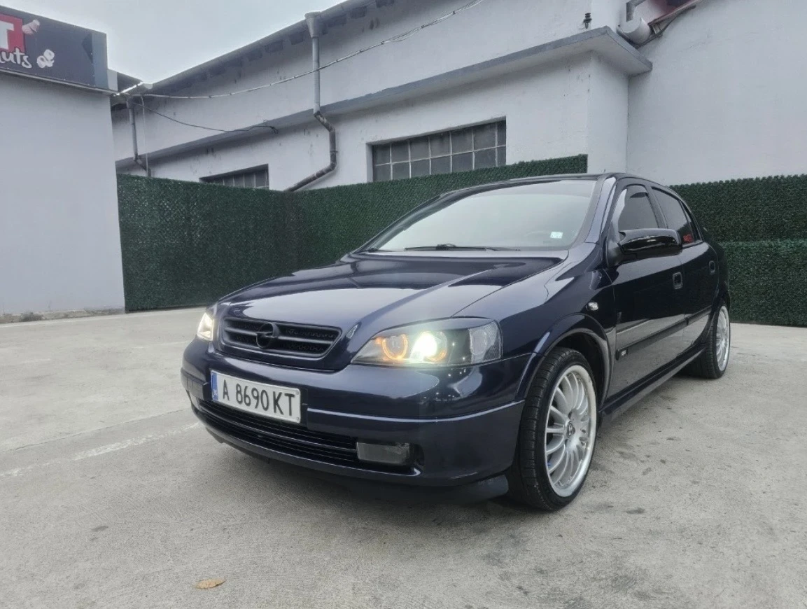 Opel Astra, снимка 2 - Автомобили и джипове - 54041411
