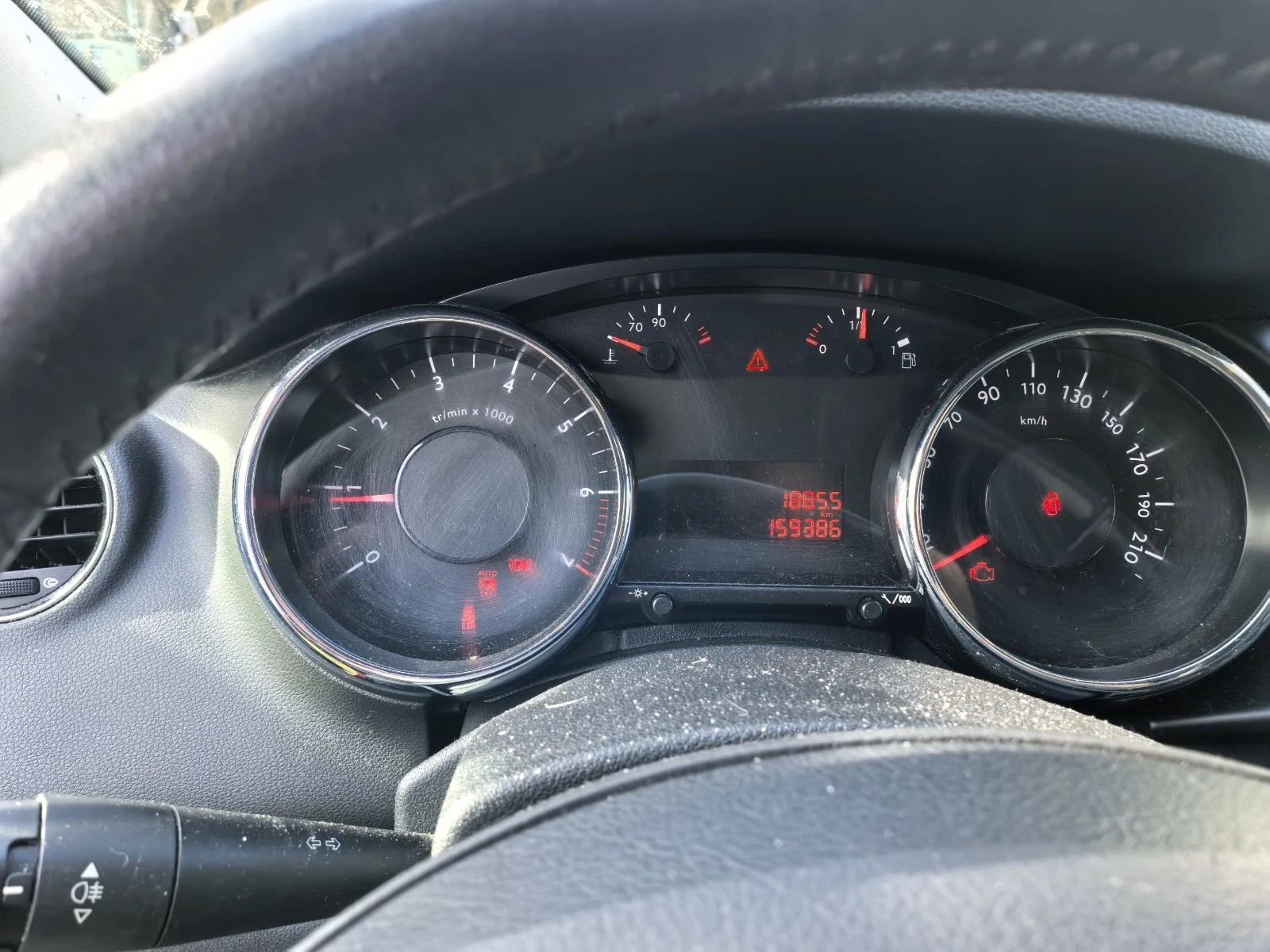 Peugeot 3008 1.6VTI 120кс, снимка 7 - Автомобили и джипове - 54047394