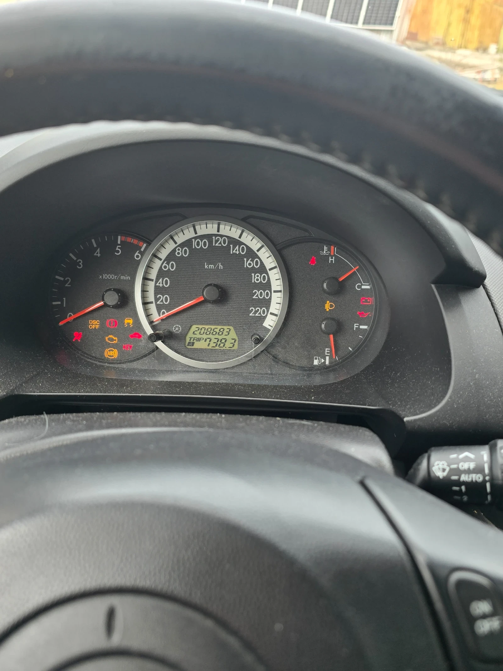 Mazda 5, снимка 10 - Автомобили и джипове - 54410197