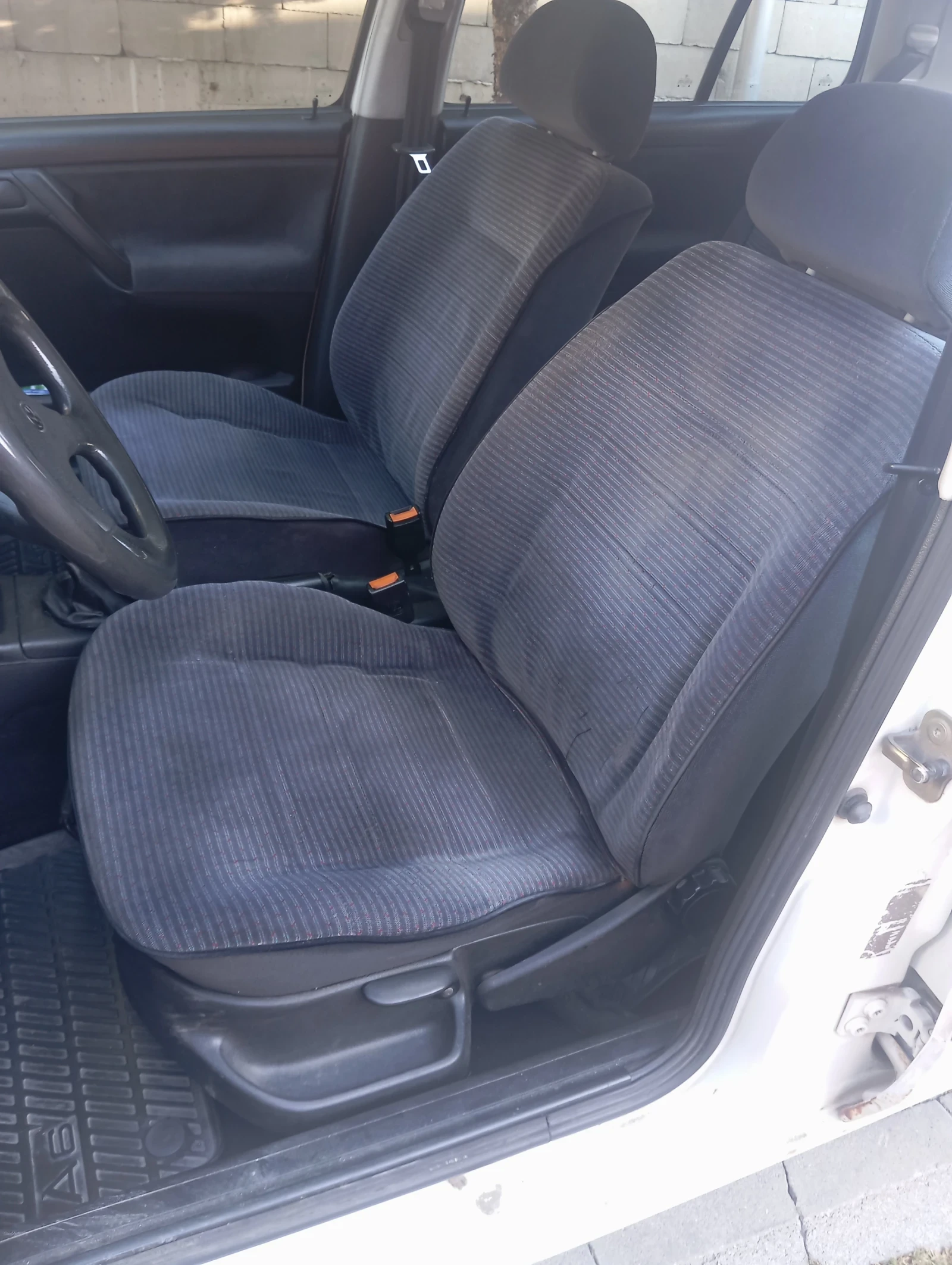 VW Golf, снимка 14 - Автомобили и джипове - 54898945
