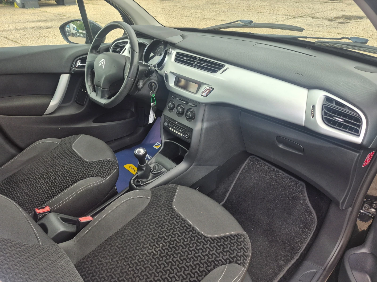 Citroen C3 89000 км 1400 см БЕНЗИН , снимка 11 - Автомобили и джипове - 55164243
