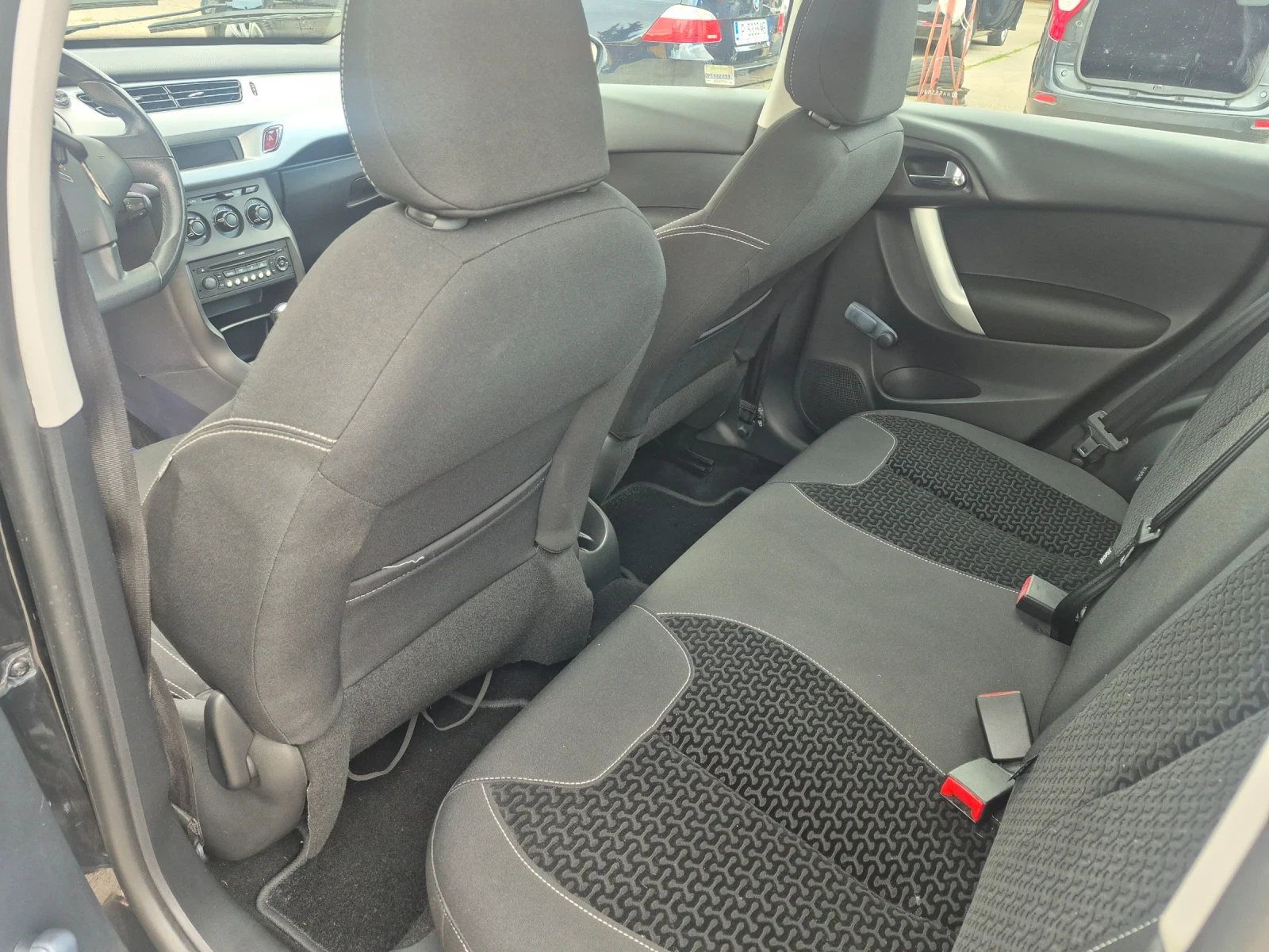 Citroen C3 89000 км 1400 см БЕНЗИН , снимка 6 - Автомобили и джипове - 55164243