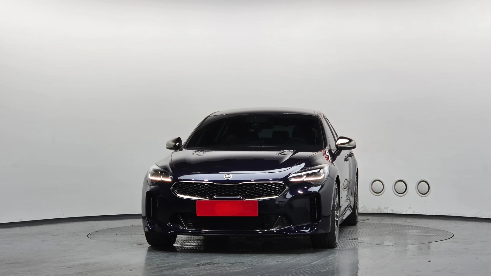 Kia Stinger 2WD Platinum Disi/LineAssist/Обдухване, снимка 3 - Автомобили и джипове - 55189656