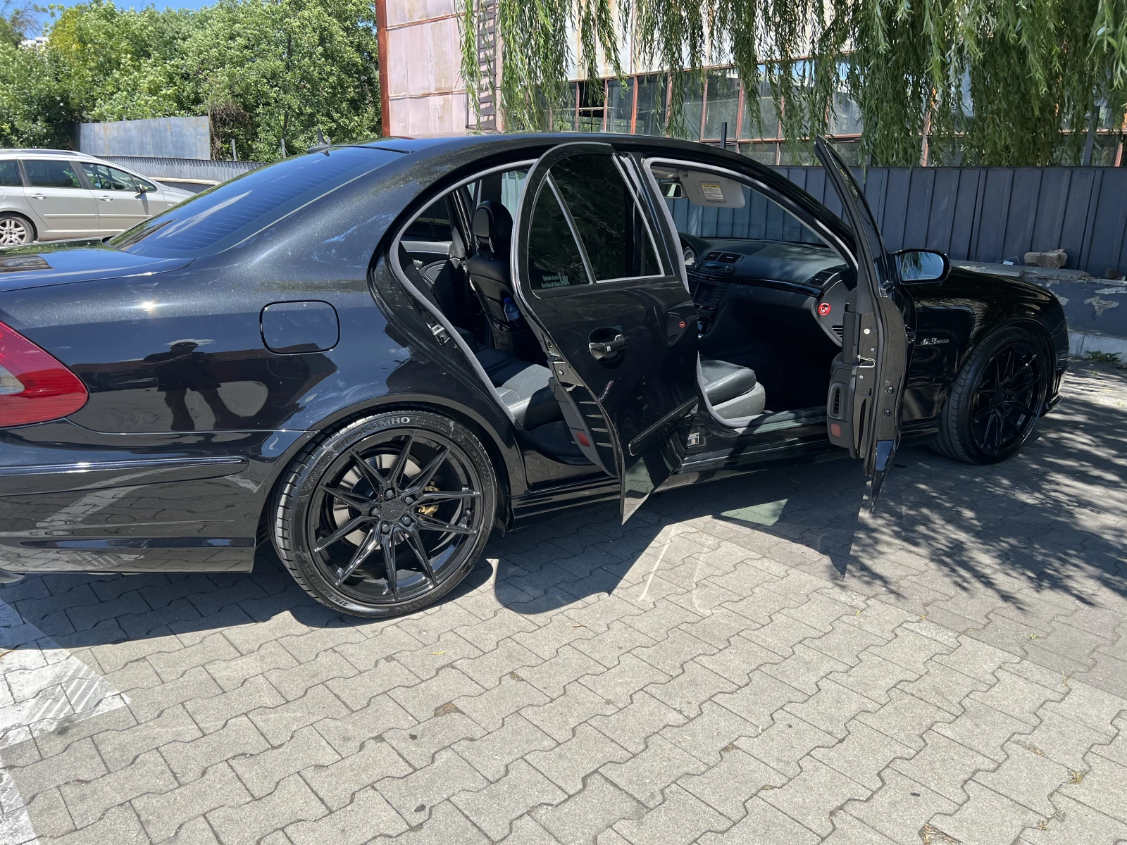 Mercedes-Benz E 500 Е63 AMG пакет , keyless Go, снимка 7 - Автомобили и джипове - 55256733