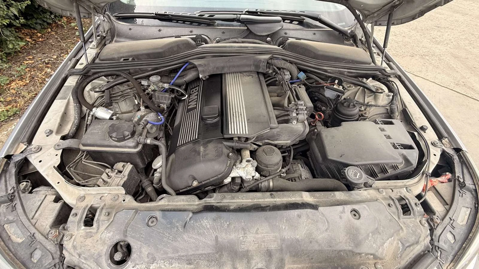 BMW 520, снимка 6 - Автомобили и джипове - 55389096