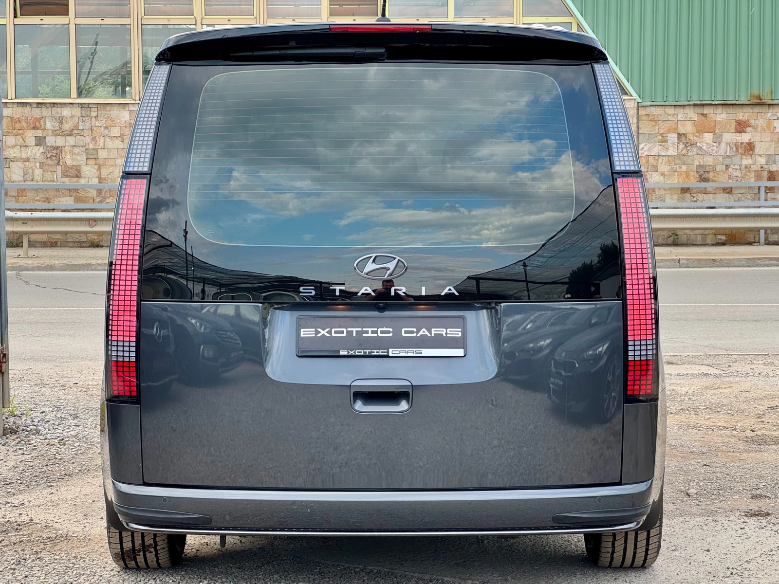 Hyundai Staria 3.5 V6 LPG ! 6+ 1 ! Inspiration ! | Mobile.bg � ����������� 5