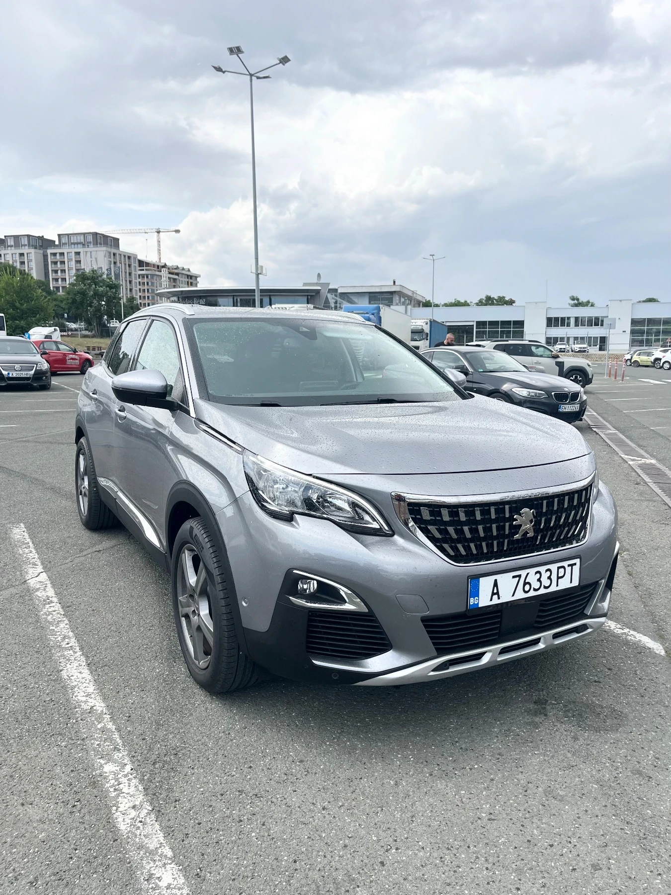 Peugeot 3008 1.2-31000км Gtline