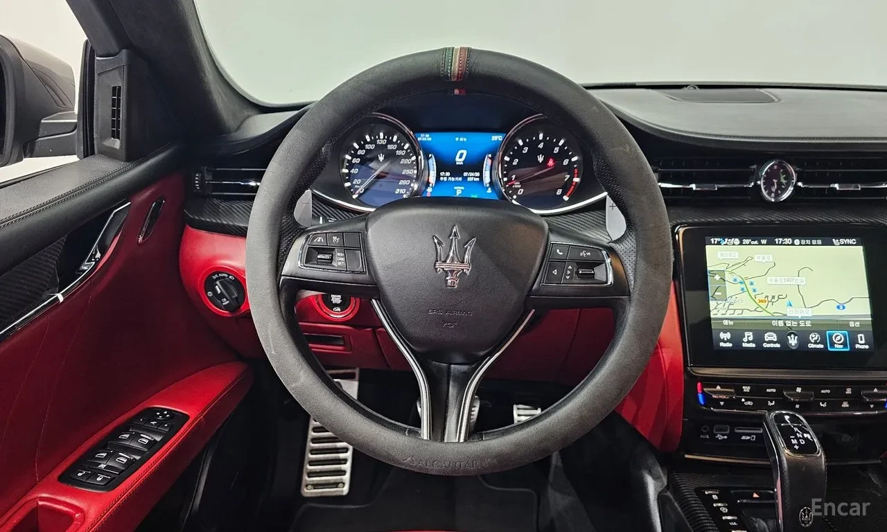 Maserati Quattroporte S* Q4* ОБДУХВАНЕ* ДИСТРОНИК* 360КАМЕРА* , снимка 9 - Автомобили и джипове - 55449860