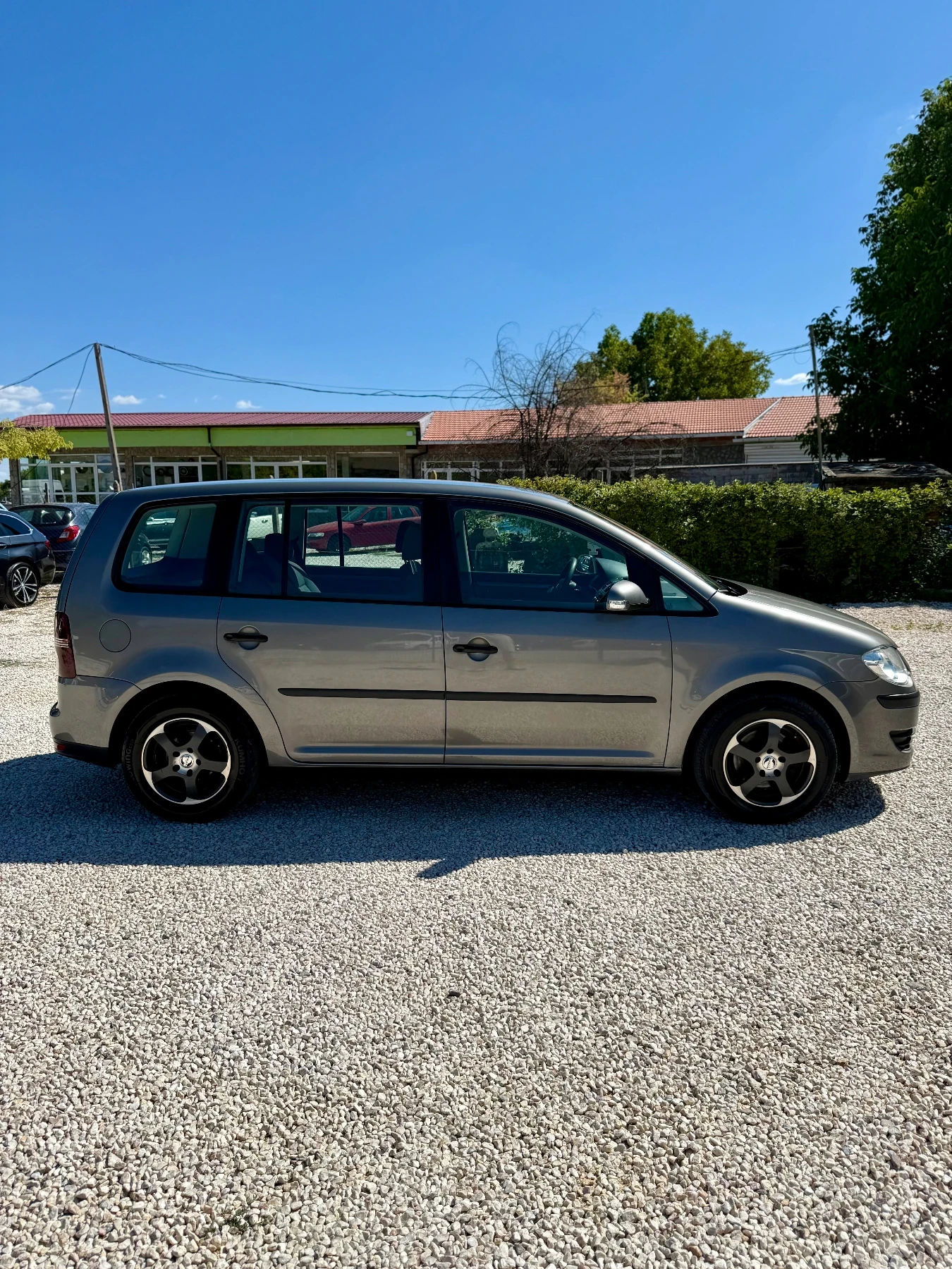 VW Touran VW Touran 1.9 TDI 105 �.�. (77 kW), 6-�������� ��� | Mobile.bg � ����������� 3