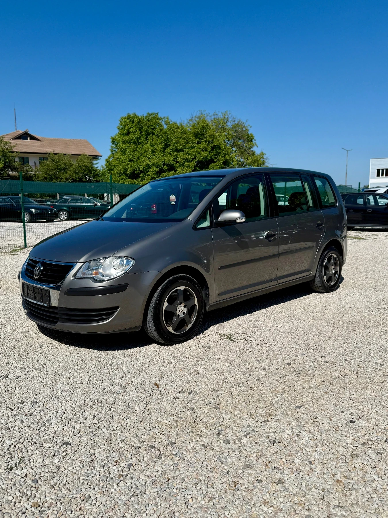 VW Touran VW Touran 1.9 TDI 105 �.�. (77 kW), 6-�������� ��� | Mobile.bg � ����������� 6