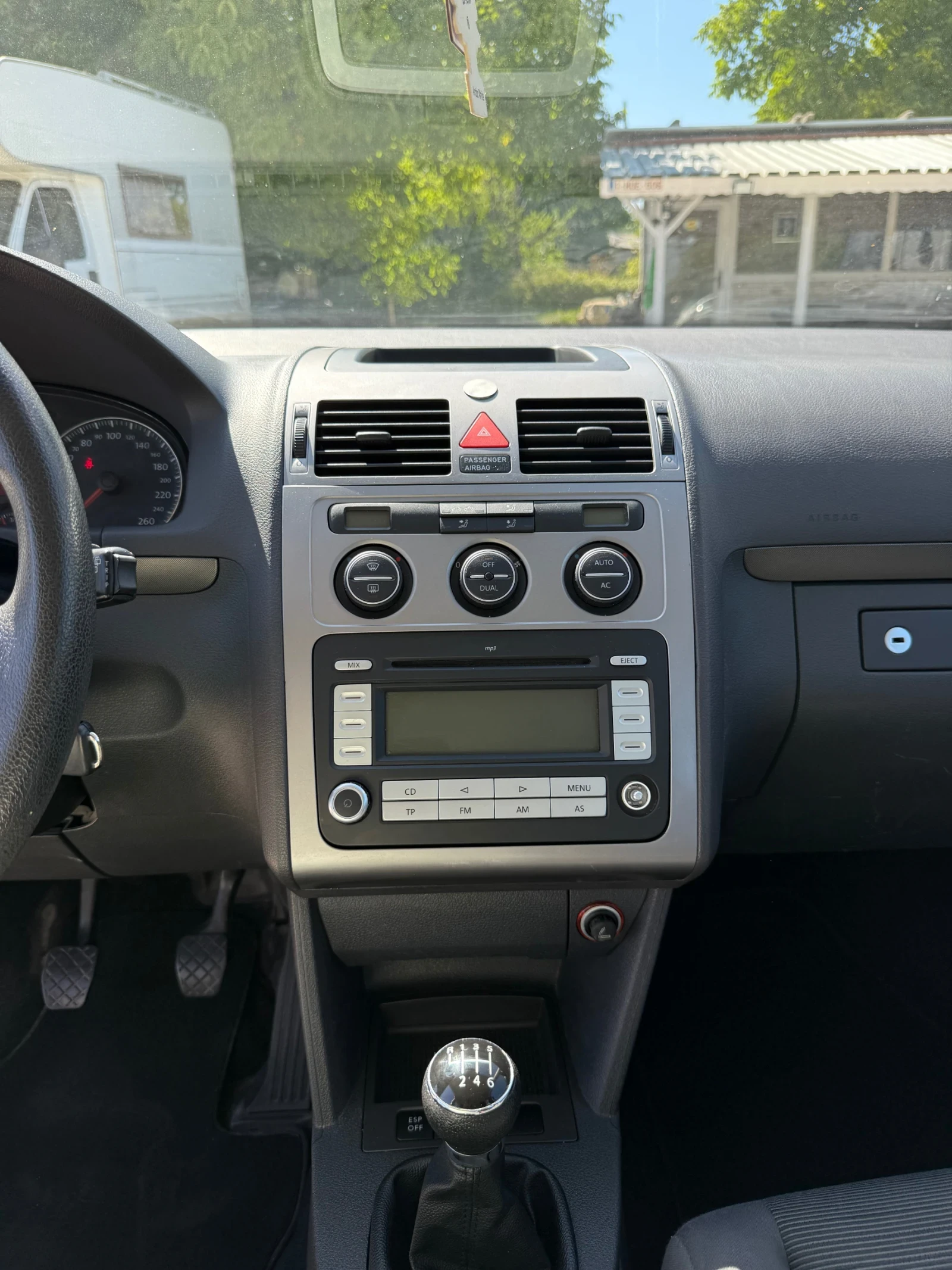VW Touran VW Touran 1.9 TDI 105 �.�. (77 kW), 6-�������� ��� | Mobile.bg � ����������� 11