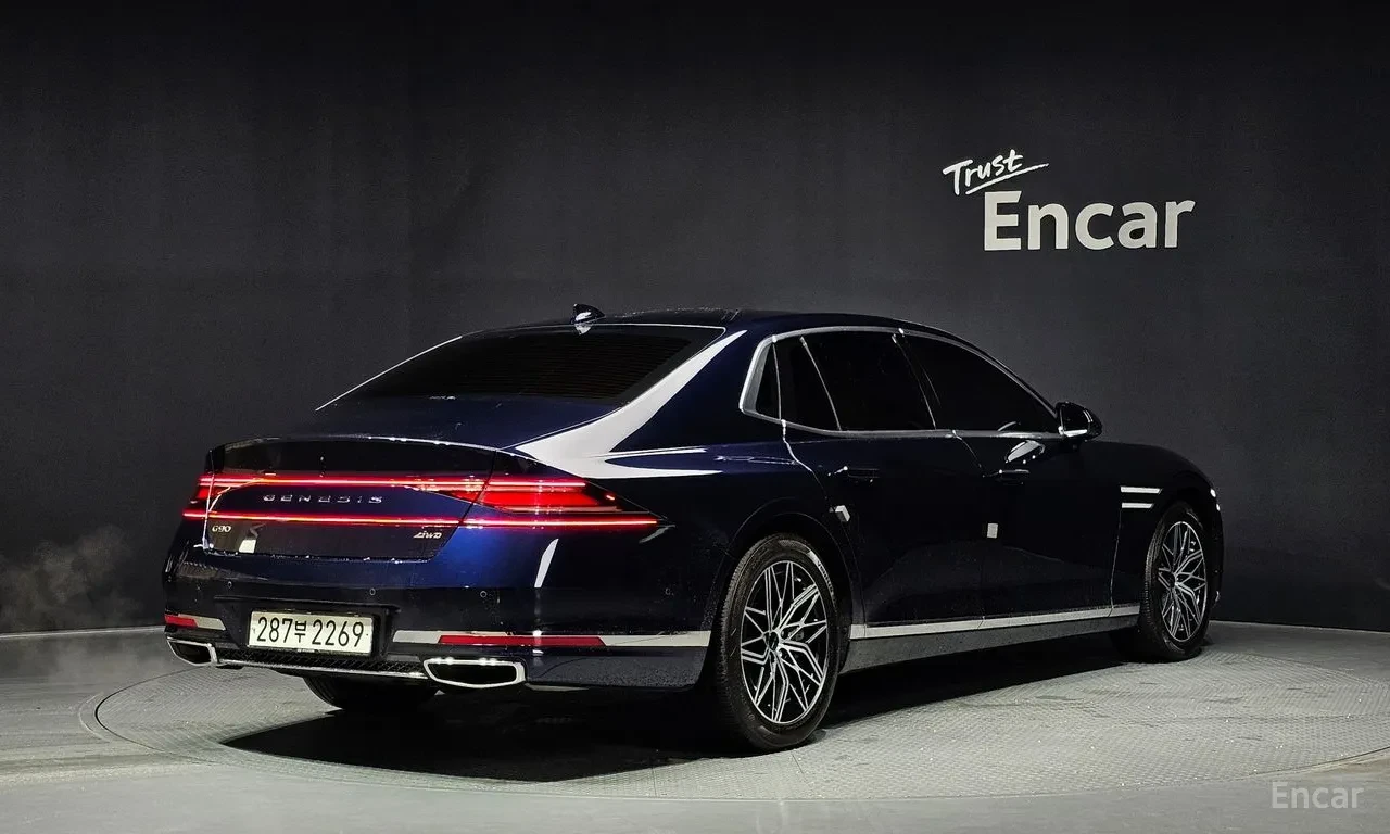 Genesis G90 3.5 Turbo AWD* 360* , снимка 2 - Автомобили и джипове - 55540839