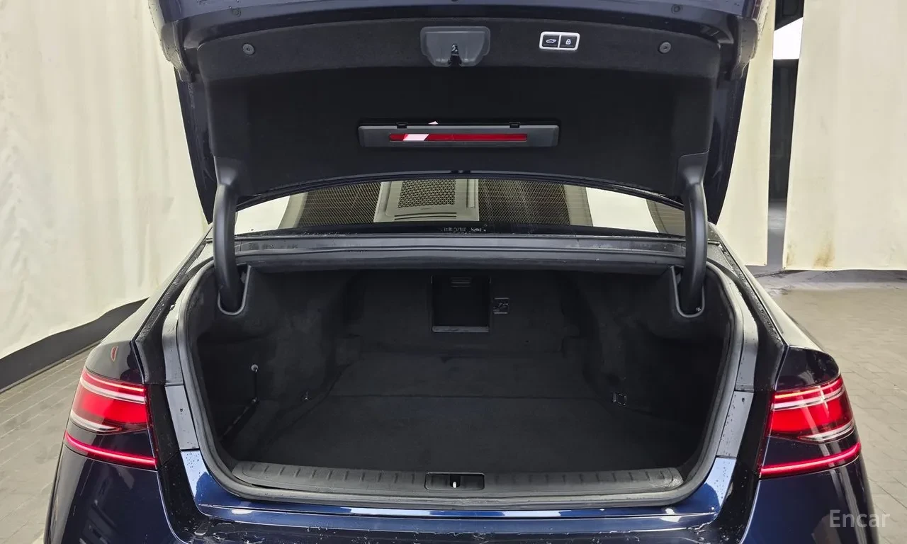 Genesis G90 3.5 Turbo AWD* 360* , снимка 17 - Автомобили и джипове - 55540839