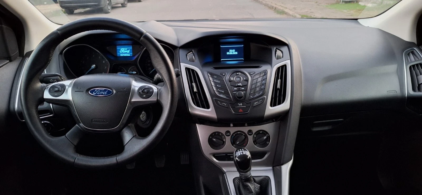 Ford Focus 1.6i/86к.с, снимка 9 - Автомобили и джипове - 55619679