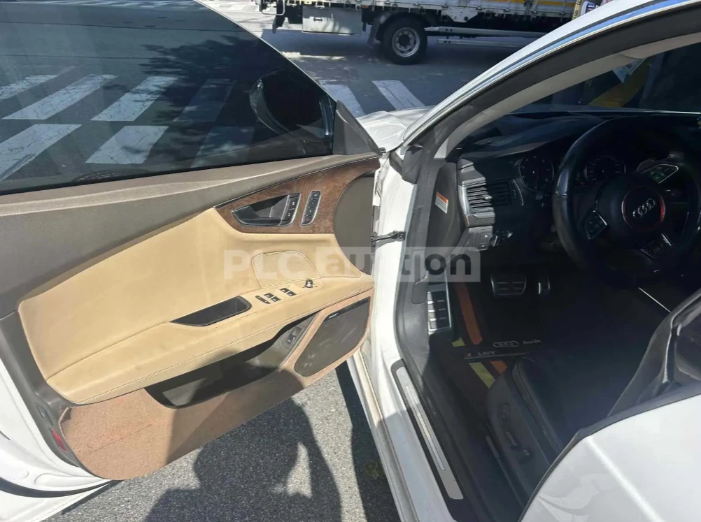 Audi A7 S-LINE , снимка 9 - Автомобили и джипове - 55629666