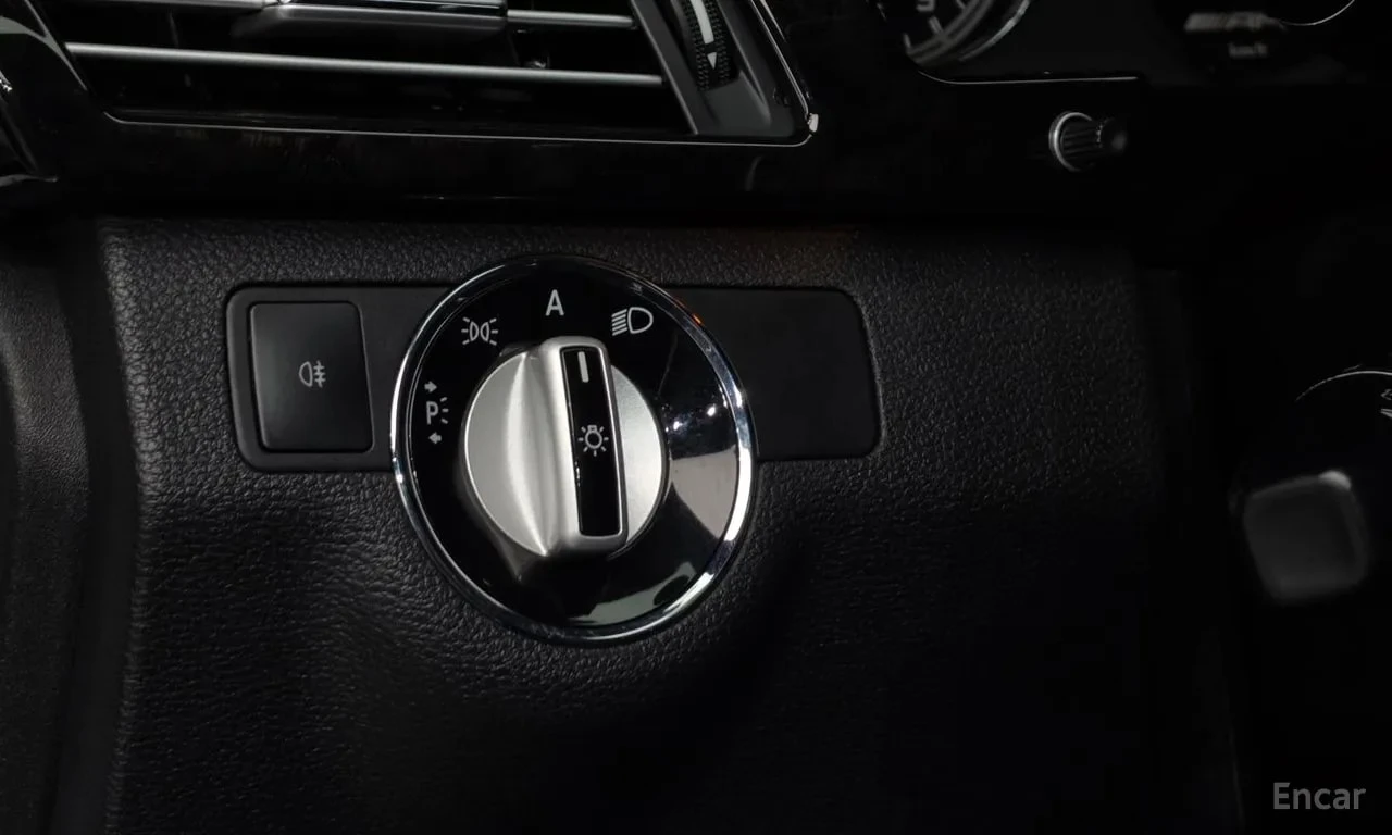 Mercedes-Benz E 63 AMG * E63 * ЦЕНА ДО БГ, снимка 15 - Автомобили и джипове - 55800929