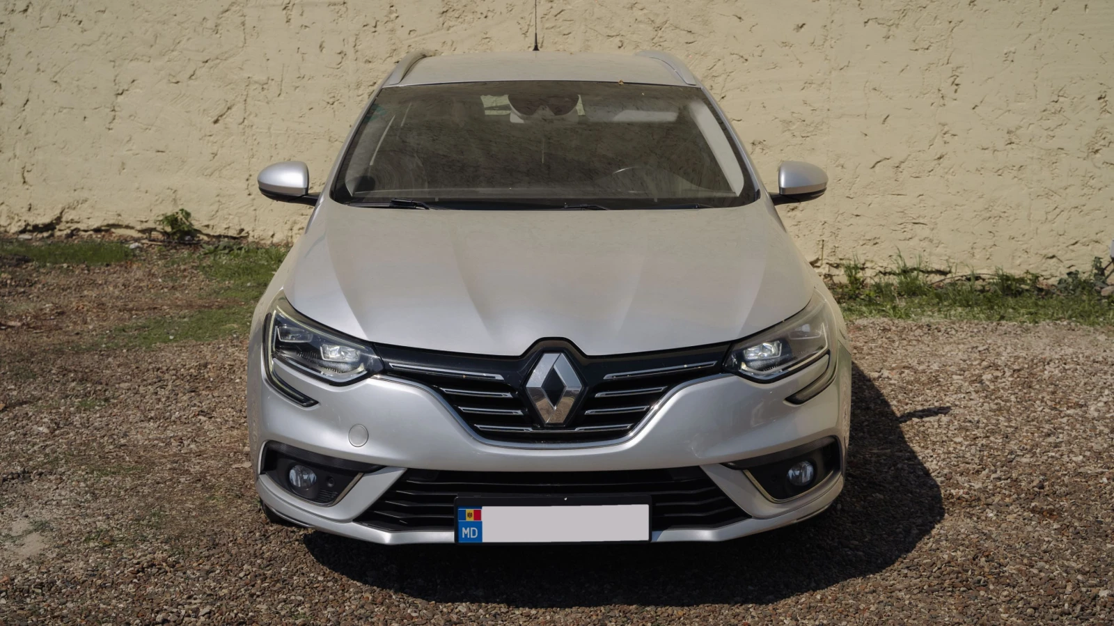 Renault Megane На части 1.5 DCI ръчни автоматични скорости , снимка 3 - Автомобили и джипове - 56117456