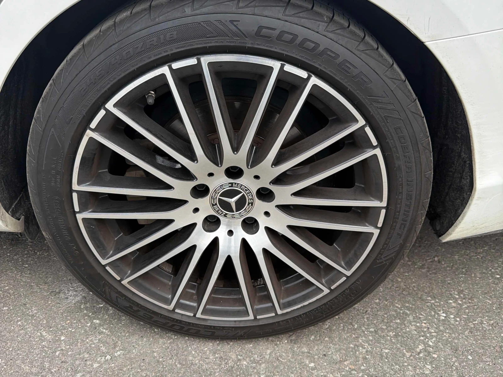 Mercedes-Benz C 300 * АВТОКРЕДИТ БЕЗ ПЪРВОНАЧАЛНА ВНОСКА* , снимка 13 - Автомобили и джипове - 56149037