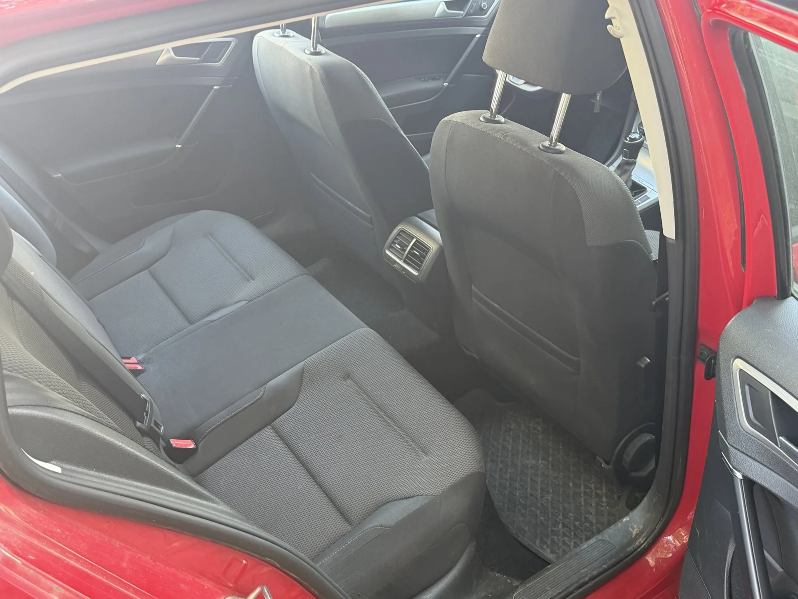 VW Golf Variant 2.0 TDI 4motion, снимка 13 - Автомобили и джипове - 56644330