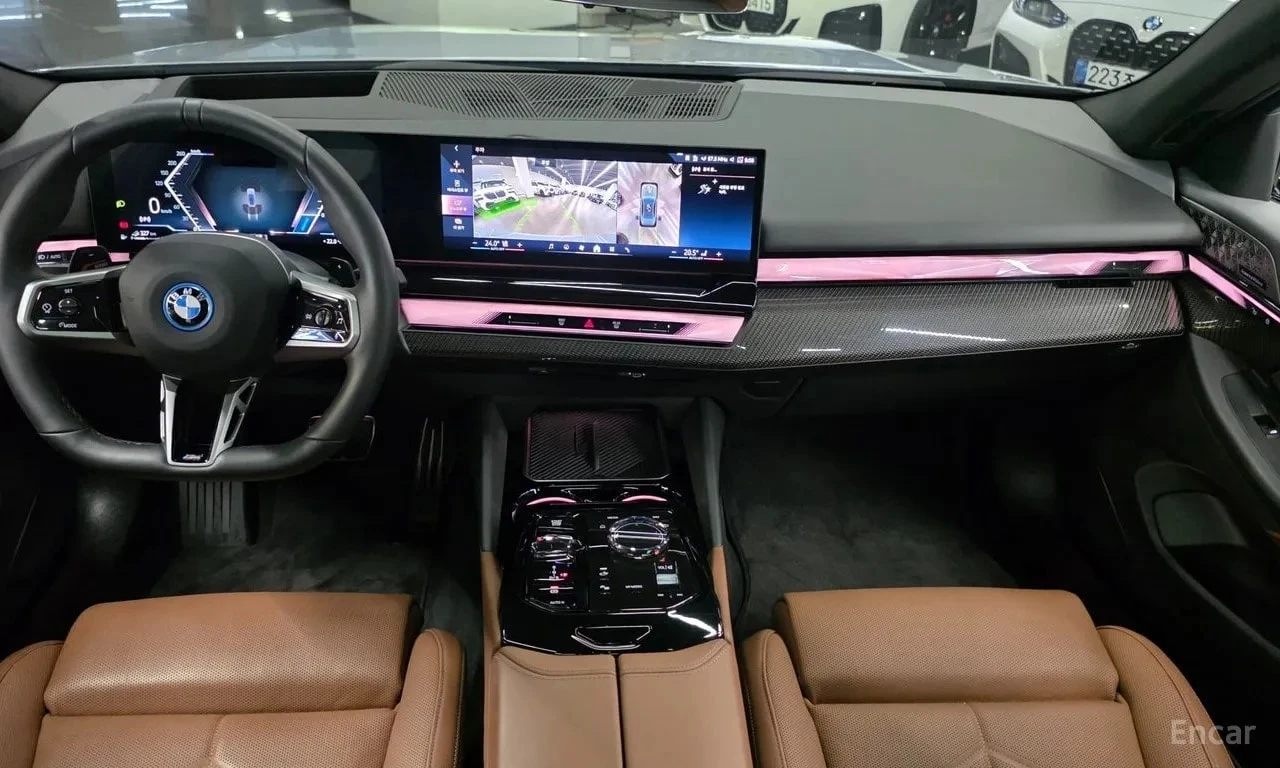 BMW 550 * 550e xDrive M Sport Pro * , снимка 7 - Автомобили и джипове - 56748484