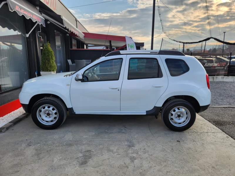 Dacia Duster 1.6i-105к.с EURO 5 4X4-ШВЕЙЦАРИЯ, снимка 4 - Автомобили и джипове - 48145466