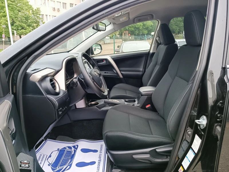 Toyota Rav4 2.0i-151кс-ШВЕЙЦАРИЯ-АВТОМАТ-4Х4-NAVI-Keyless, снимка 10 - Автомобили и джипове - 50420871
