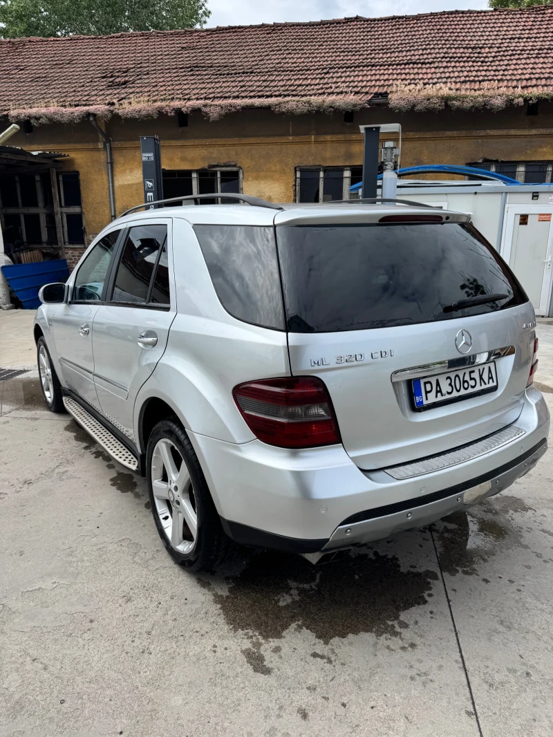 Mercedes-Benz ML 320 Edition 10, снимка 6 - Автомобили и джипове - 51886261