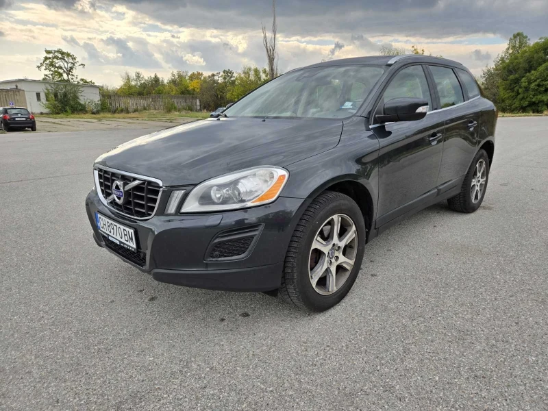 Volvo XC60 2.0 D3 Високо ниво на оборудване, снимка 3 - Автомобили и джипове - 52269226